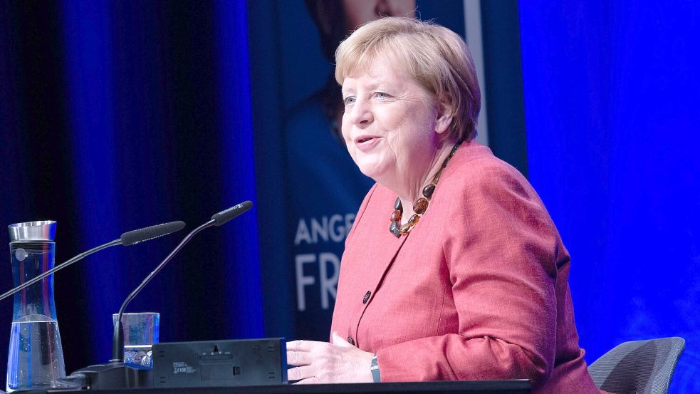 Punktete mit Selbstironie: Angela Merkel bei der Lesung in Osnabrück. Foto: André Havergo