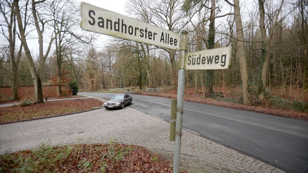 Bis nach der Einmündung zur Sandhorster Allee soll die Sanierungen laufen. Foto: Romuald Banik