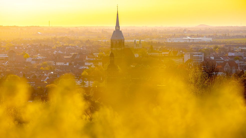 Niedersachsen wird insgesamt Einwohner gewinnen, doch manche Regionen werden trotzdem schrumpfen. Foto: dpa/ Moritz Frankenberg