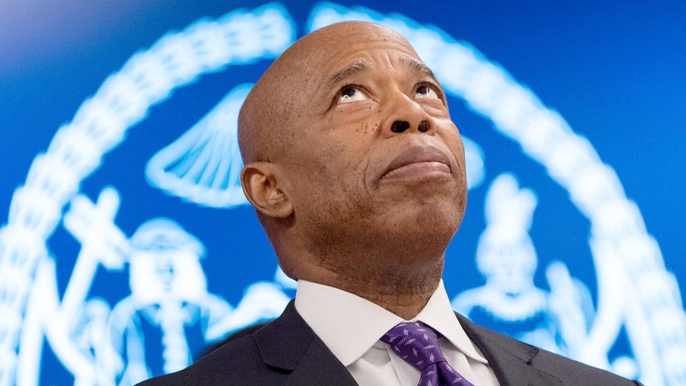 Eric Adams zieht sich aus dem Rennen zurück. Foto: Julia Demaree Nikhinson/AP/dpa