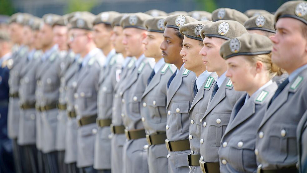 Etwa 15 Prozent mehr junge Menschen haben sich im Vergleich zum Vorjahr für den freiwilligen Wehrdienst entschieden. Die Zahl soll weiter steigen. Foto: dpa/Henning Kaiser