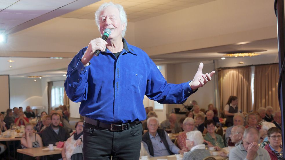 Überzeugt auch als Solist: „Ostfriesenjung“ Georg Galts. Foto: Werner Jürgens