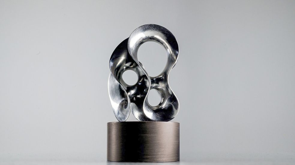 Diesen Award erhalten die Preisträger. Foto: Right Livelihood Foundation