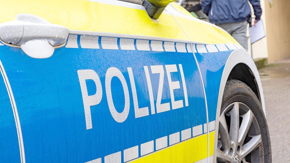 Die Polizei sucht einen Mann, der am 30. September in Osnabrück eine Unfallflucht begangen hat. Foto: André Havergo