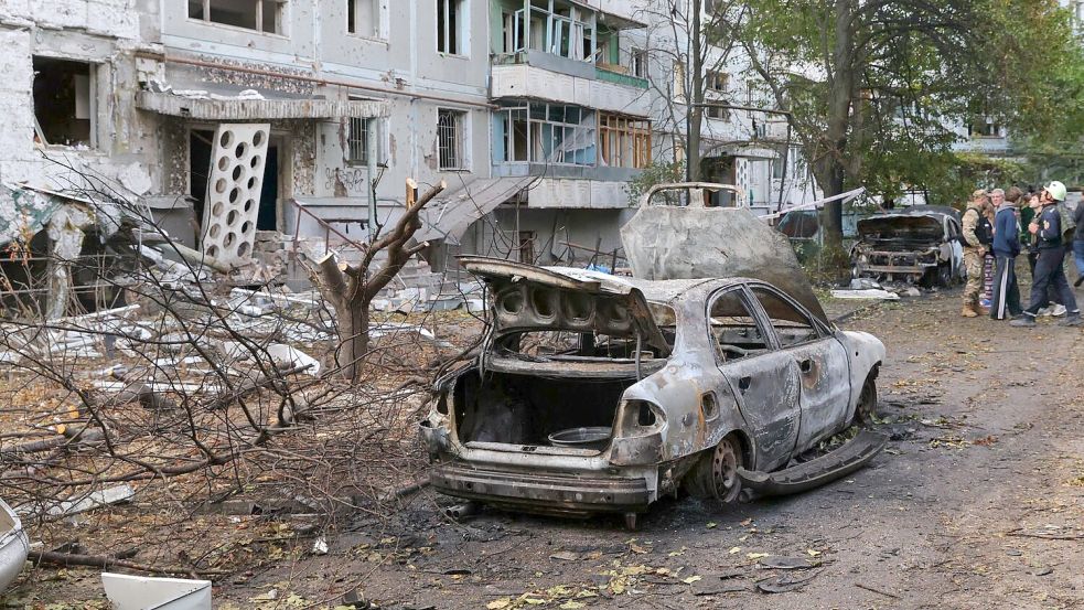Immer wieder ist die Stadt Saporischschja Ziel russischer Angriffe. Foto: Kateryna Klochko/AP/dpa