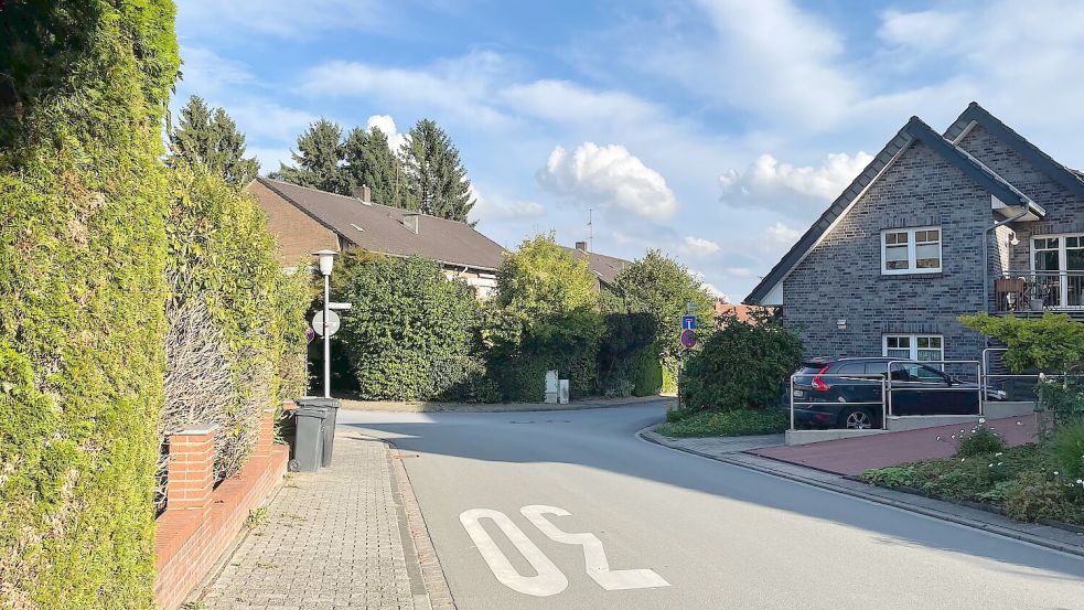 Einige Anwohner der Straße „Am Kurgarten“ in Bad Iburg sorgen sich um die Verkehrssicherheit. Foto: Janna Wien