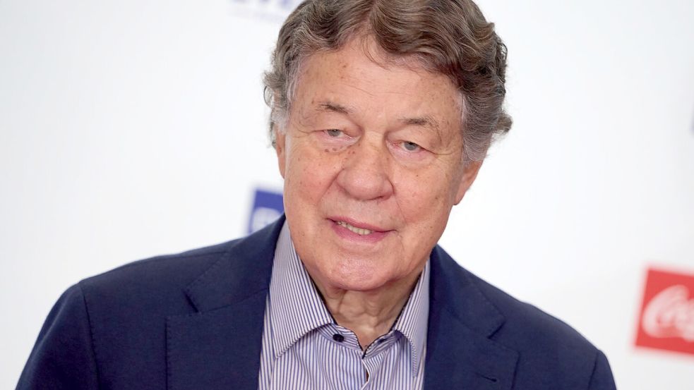 Auch Otto Rehhagel war bei der feierlichen Aufnahme in die Hall of Fame dabei. Foto: Bernd Thissen