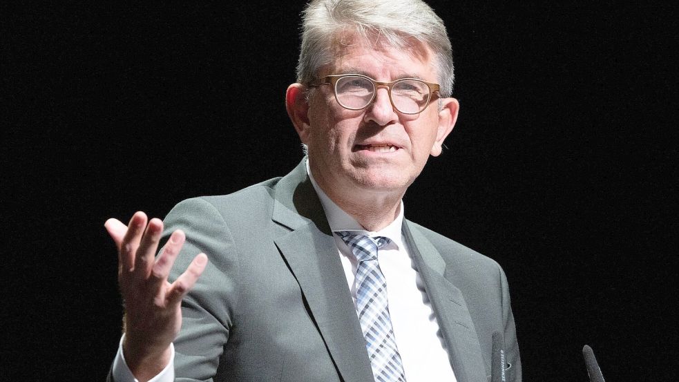 Kulturstaatsminister Wolfram Weimer: „Kritik an der Politik der israelischen Regierung kann jeder äußern. Doch sollten Kunst und Kultur sich auch klar machen, dass der 7. Oktober ein Tag der Trauer ist.“ Foto: Soeren Stache