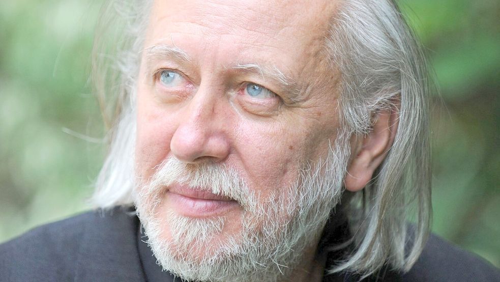 Der ungarische Literaturnobelpreisträger László Krasznahorkai spricht bei der Eröffnungskonferenz (Archivbild). Foto: Gyula Czimbal