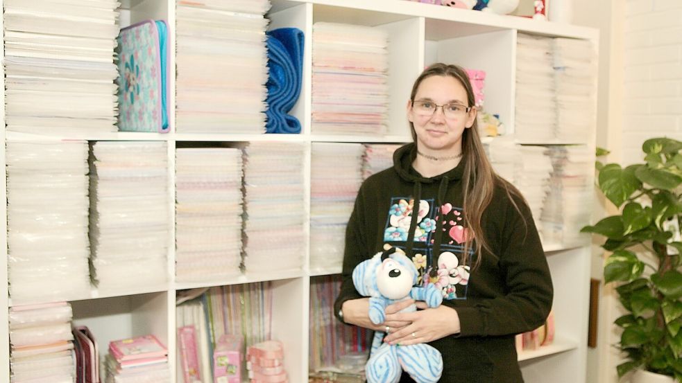 Sandra Muschner besitzt ein ganzes Diddl-Imperium. Foto: Janis Sophie Grosser