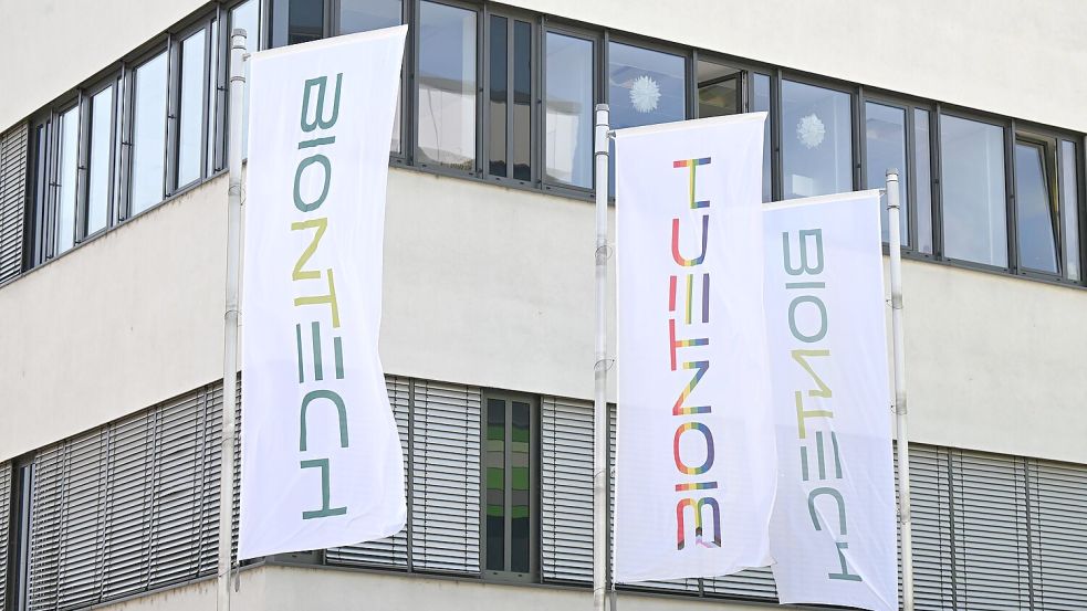 Das Bundeskartellamt hat dem Pharmaunternehmen Biontech die Übernahme von Curevac erlaubt. (Archivbild) Foto: Arne Dedert