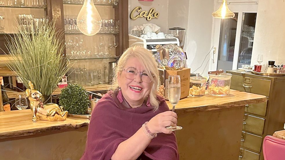 Rita Müller feierte ihren Abschied von dem Kneipen-Restaurant Comeback am Freitag, 3. Oktober 2025. Foto: Rita Müller / Comeback