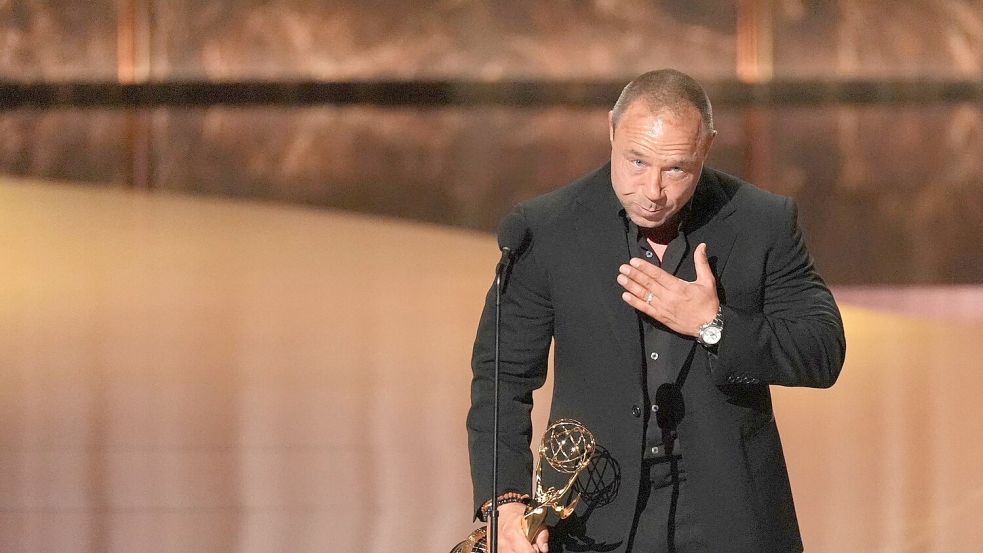 Stephen Graham wurde für seine Darstellung in „Adolescence“ mit einem Emmy ausgezeichnet. (Archivbild) Foto: Chris Pizzello/Invision/AP/dpa