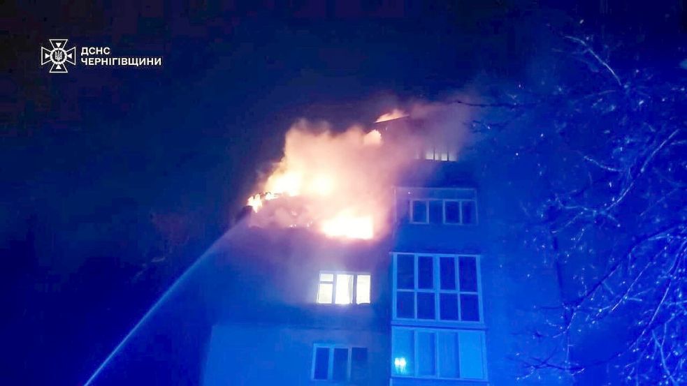 Die russischen Luftangriffe auf die Ukraine gingen auch in der Nacht weiter. (Archivfoto) Foto: -/Ukrainian Emergency Service vi