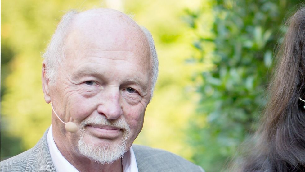 Gunther Nogge ist tot. Für seine Tätigkeit hatte der Biologe zahlreiche Auszeichnungen erhalten. Foto: Rolf Vennenbernd