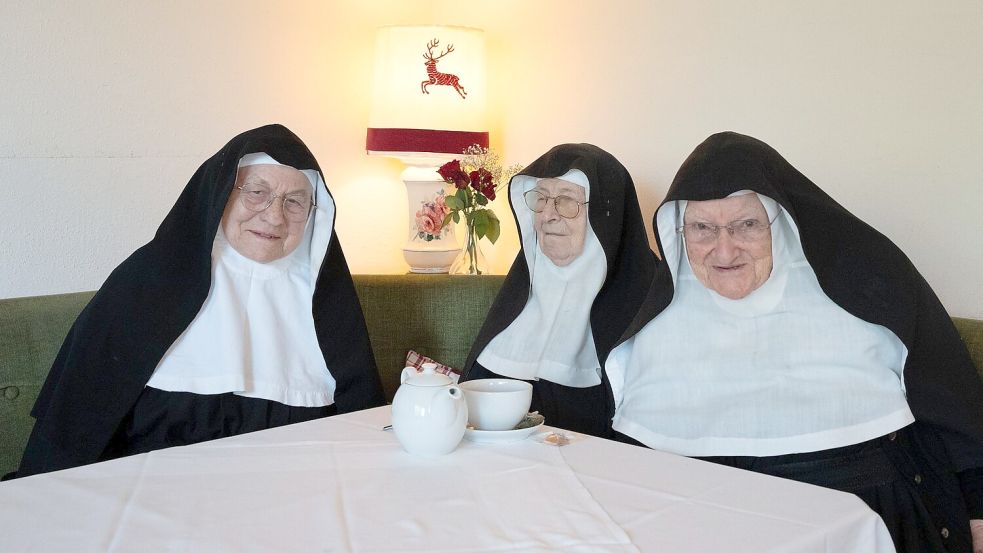 Helferinnen und Helfer haben einen Instagram-Kanal für die Chorfrauen eingerichtet. Foto: Noah Hatz/dpa