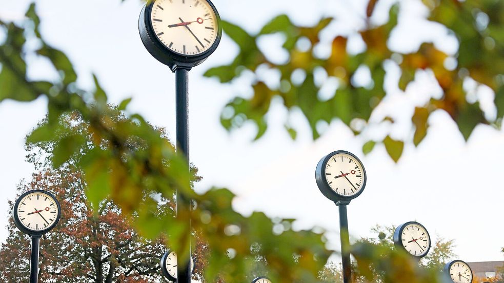 Die Zeitumstellung von Sommer- auf Winterzeit erfolgt 2025 in der Nacht zum 26. Oktober. (Archivbild) Foto: Oliver Berg