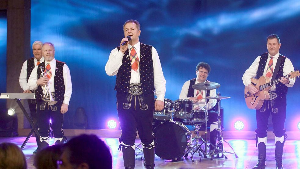 Der Frontmann der Gruppe hat eine Operation gut überstanden. Foto: Bodo Schackow