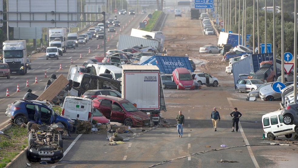 Sehr viele Menschen leiden immer noch unter den Folgen der Flutkatastrophe. (Archivfoto) Foto: Manu Fernandez/AP