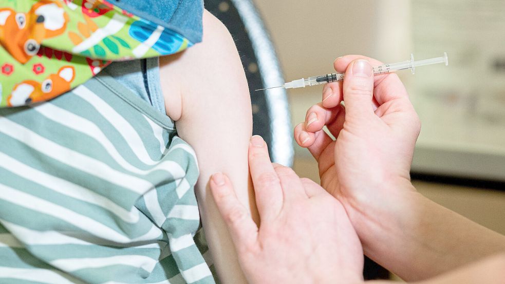 Gerade bei Kindern reicht der Impfschutz laut der Niedersächsischen Ärztekammer oft nicht aus. Foto: DPA