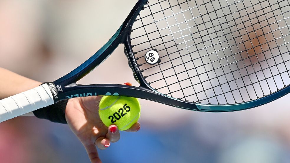 Die Tennis-Sparte des TuS Aurich-Ost ist in den vergangenen Jahren kontinuierlich gewachsen. Derzeit hat sie rund 400 Mitglieder. Foto: DPA
