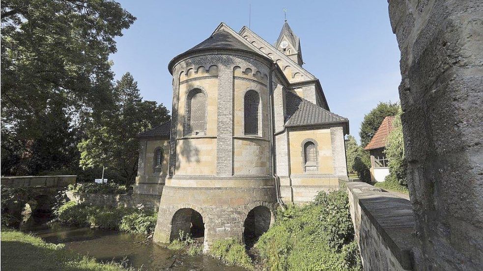 Im NOZ-Check konnte Osnabrück-Sutthausen besonders in den Bereichen Sport, Sauberkeit und Lebensqualität glänzen. Hier ein Bild von der Schlosskapelle am Gut Sutthausen. Foto: Gert Westdörp