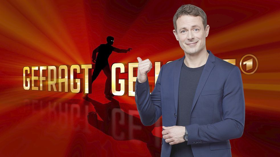 Alexander Bommes moderiert die ARD-Quizshow „Gefragt – Gejagt“. An diesem Freitag fällt die Sendung jedoch aus. Foto: dpa/ARD Das Erste/Thomas Leidig