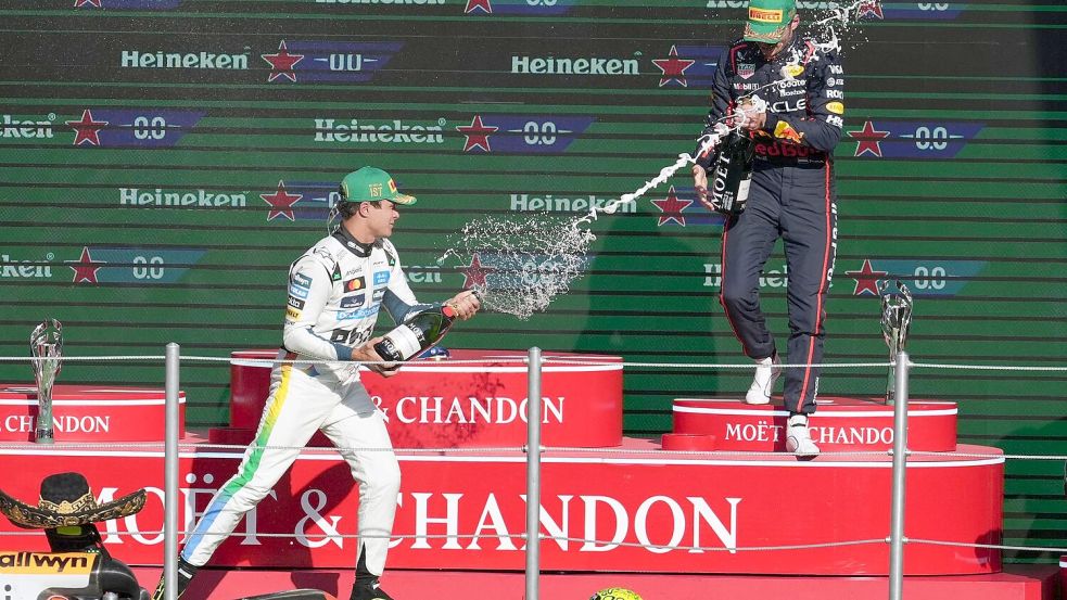 Kann Max Verstappen (r.) den Rückstand im WM-Kampf noch aufholen? Foto: Eduardo Verdugo/AP/dpa