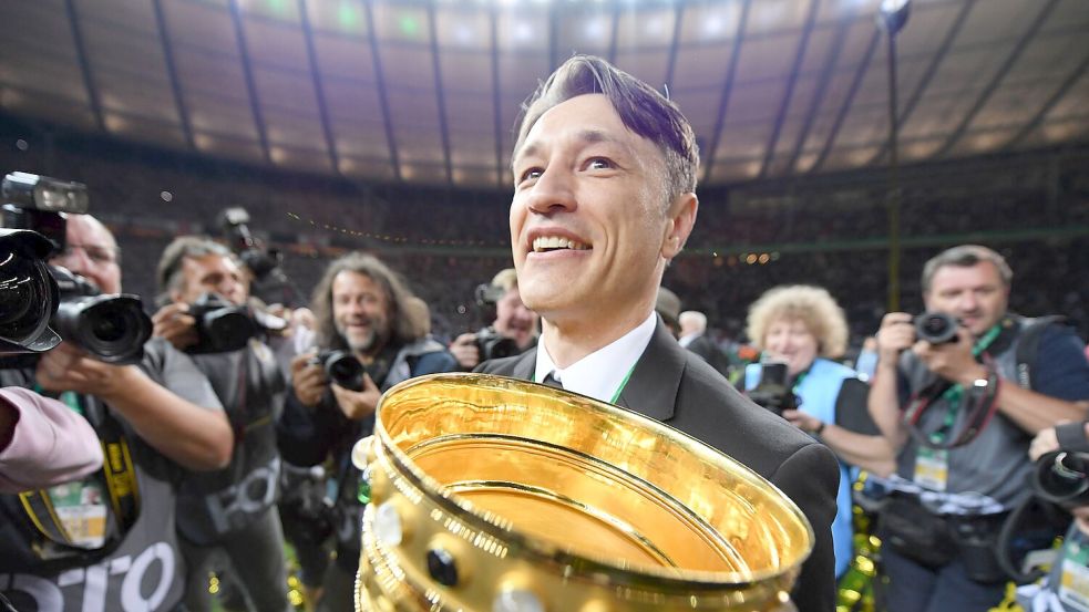 Niko Kovac holte 2018 mit Eintracht Frankfurt den DFB-Pokal. (Archivbild) Foto: Arne Dedert/dpa