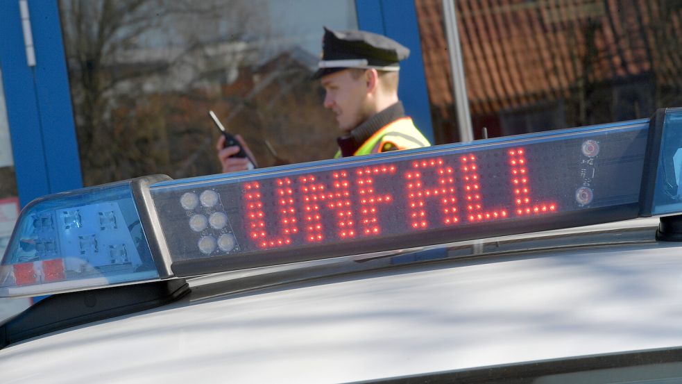 Die Polizei war auf der A 31 bei einem schweren Unfall im Einsatz. Foto: Klaus Ortgies