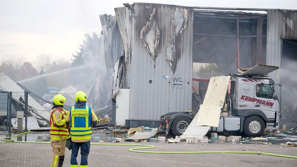 Die Halle wurde stark beschädigt. Foto: Bernd Thissen