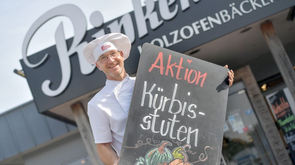 Die Holzofenbäckerei Ripken setzt nicht auf Fertigware – so haben die Bäcker Optik und Geschmack in der eigenen Hand. Foto: Klaus Ortgies