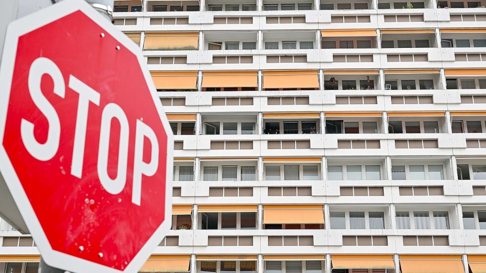Die Linke will Betroffenen helfen, gegen überhöhte Mieten vorzugehen. (Symbolbild) Foto: Patrick Pleul