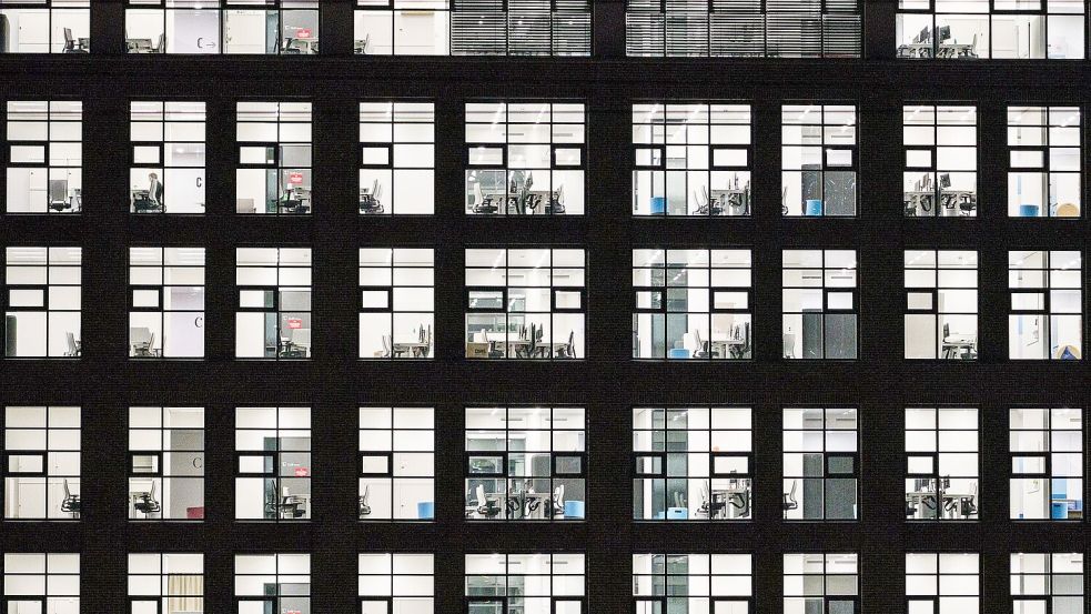 Büros im Europaviertel: Die Mieten von Gewerbeimmobilien in Frankfurt ziehen wieder an. (Archivbild) Foto: Andreas Arnold