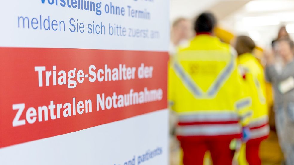 In manchen Notsituationen müssen Ärzte entscheiden, wer zuerst behandelt wird. (Archivbild) Foto: Daniel Karmann