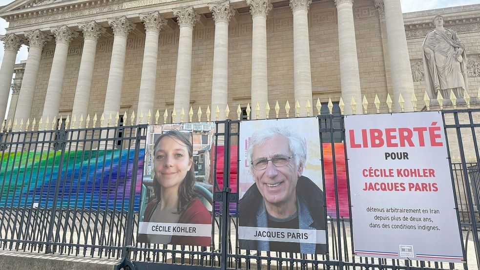 Nach mehr als drei Jahren konnten zwei Franzosen die Haft im Iran verlassen. (Archivbild) Foto: Rachel Boßmeyer/dpa