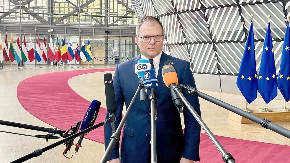 War bis zum frühen Morgen in Brüssel für stundenlange Verhandlungen: Umweltminister Carsten Schneider (SPD). Foto: Katharina Redanz/dpa