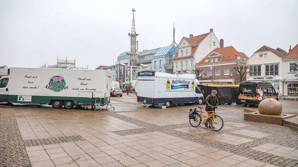 Im Winter rücken die Beschicker auf dem Wochenmarkt noch enger zusammen. Foto: Archiv/Romuald banik