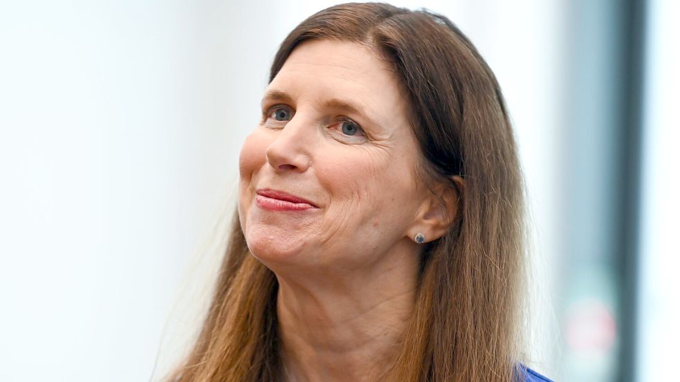 Wehrt sich seit Monaten gegen Begehrlichkeiten der Unicredit: Commerzbank-Chefin Bettina Orlopp. (Archivbild) Foto: Arne Dedert