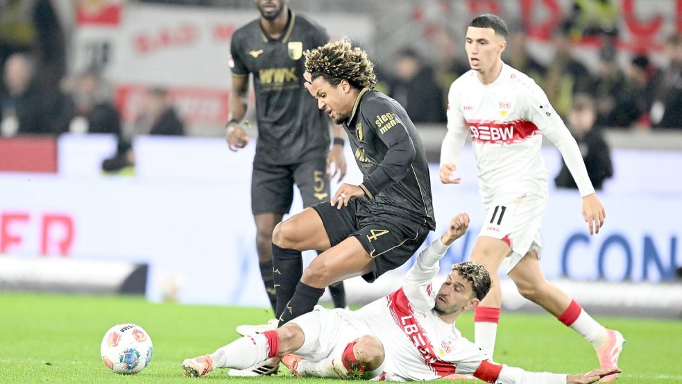 Stuttgart und Augsburg lieferten sich eine intensive Partie. Foto: Bernd Weißbrod