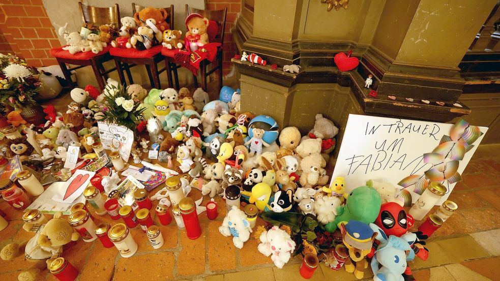 Vor vier Wochen verschwand der achtjährige Fabian, der Opfer eines Gewaltverbrechens wurde. (Archivbild) Foto: Bernd Wüstneck