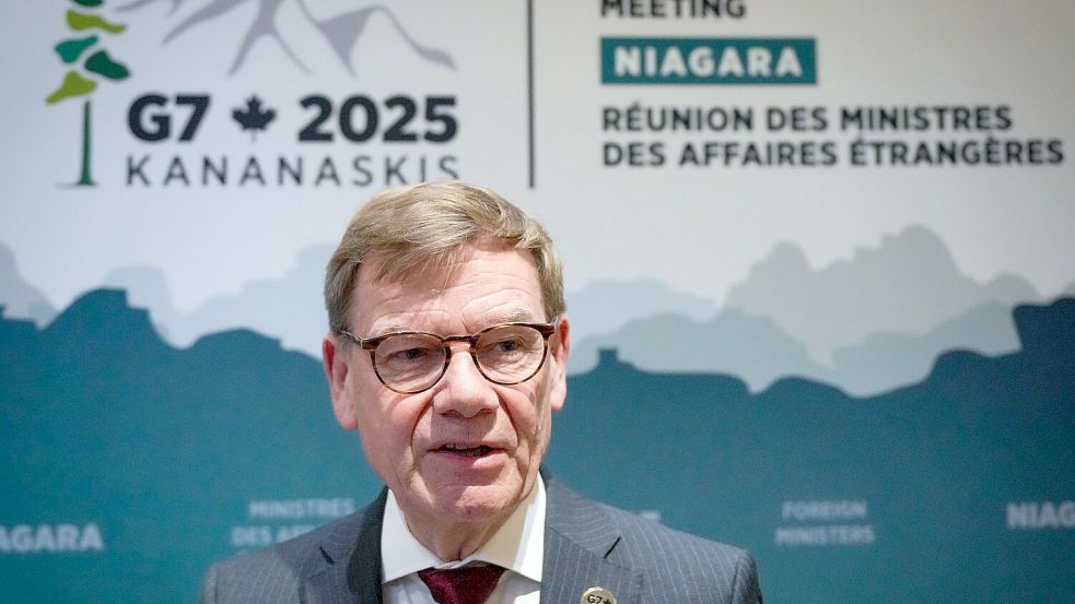 Außenminister Johann Wadephul (CDU) äußert sich am Rande des Treffens der Außenminister der G7-Runde wirtschaftsstarker Demokratien. In Kanada ist der Gaza-Friedensplan eines der Hauptthemen. Foto: Soeren Stache