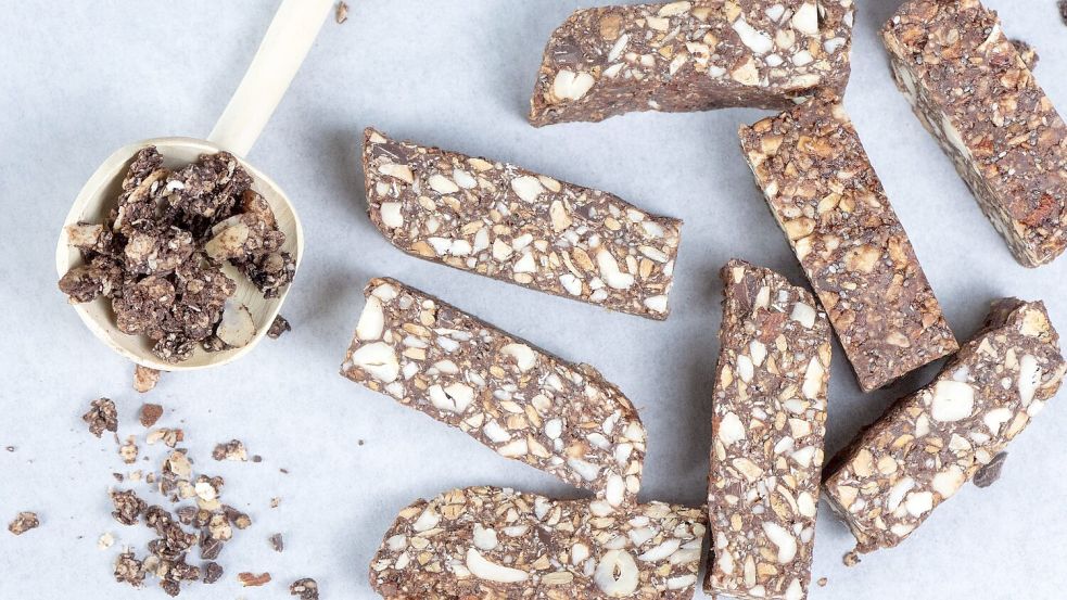 Auch Produkte, die gesund erscheinen, können zu viel Zucker in sich tragen. (Symbolbild) Foto: Sebastian Kahnert