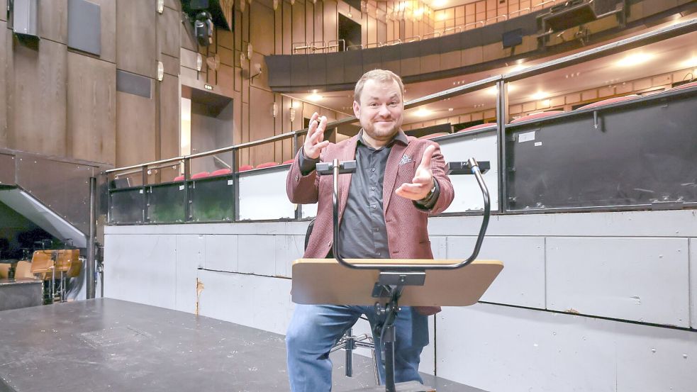 Für Spaß zu haben: Benjamin Huth ist der neue 1. Kapellmeister des Theaters Osnabrück. Foto: Jörn Martens