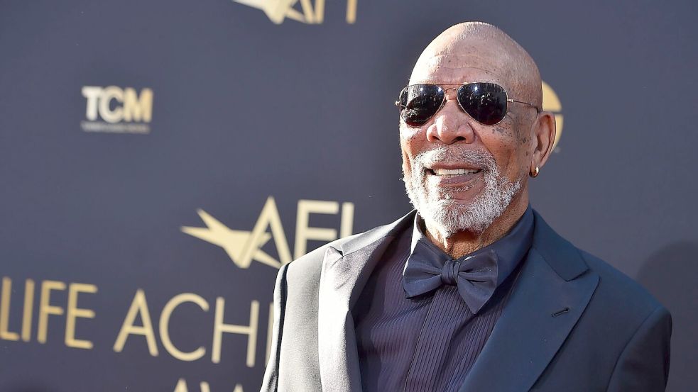 „Ich bin ein bisschen sauer“, sagt der Schauspieler über KI-Repliken seiner Stimme.(Archivbild) Foto: Jordan Strauss/Invision/AP/dpa