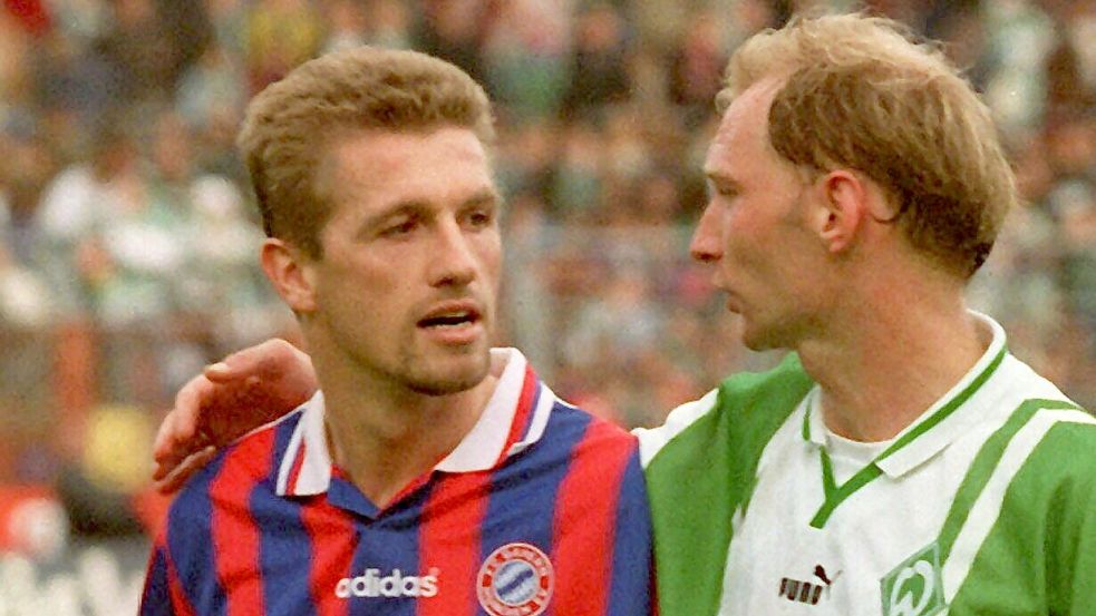 Ostfrieslands Fußball-Ikone Dieter Eilts gibt beim zweiten Auricher Weihnachtstalk am 11. Dezember in der Lambertikirche Einblicke in seine Karriere, den bewussten Rückzug aus dem Rampenlicht und die Suche nach neuen Wegen. Foto: dpa