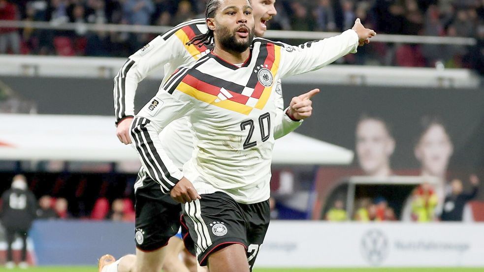 Treffsichere Angreifer: Gnabry und Woltemade. Foto: Christian Charisius