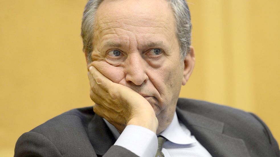 Summers war unter dem früheren US-Präsidenten Bill Clinton Finanzminister und später Berater von Ex-Präsident Barack Obama. (Archivbild) Foto: Michael Reynolds