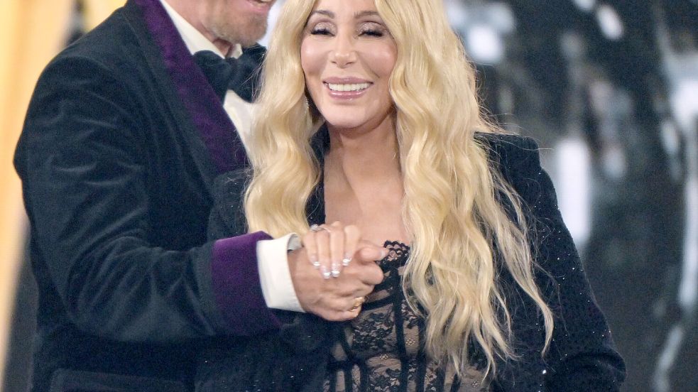 Bambi-Verleihung 2025: Gottschalk liefert als Laudator von Cher einen wahrhaftigen Moment der Peinlichkeit ab. Foto: picture alliance/dpa/Peter Kneffel