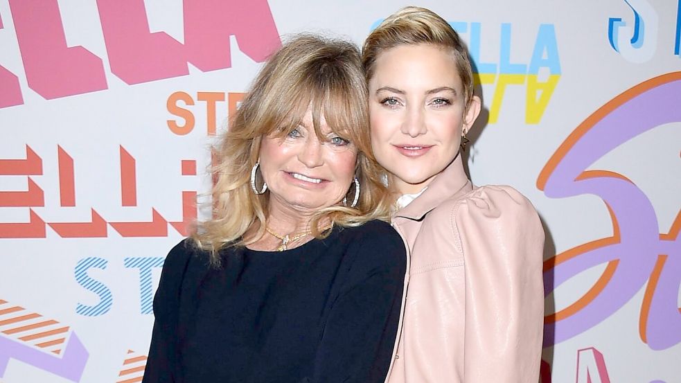 Die zweifach geschiedene Hawn brachte die Kinder Kate und Oliver in die Beziehung. Kate Hudson ist selbst Schauspielerin. (Archivbild) Foto: Jordan Strauss/Invision/AP/dpa